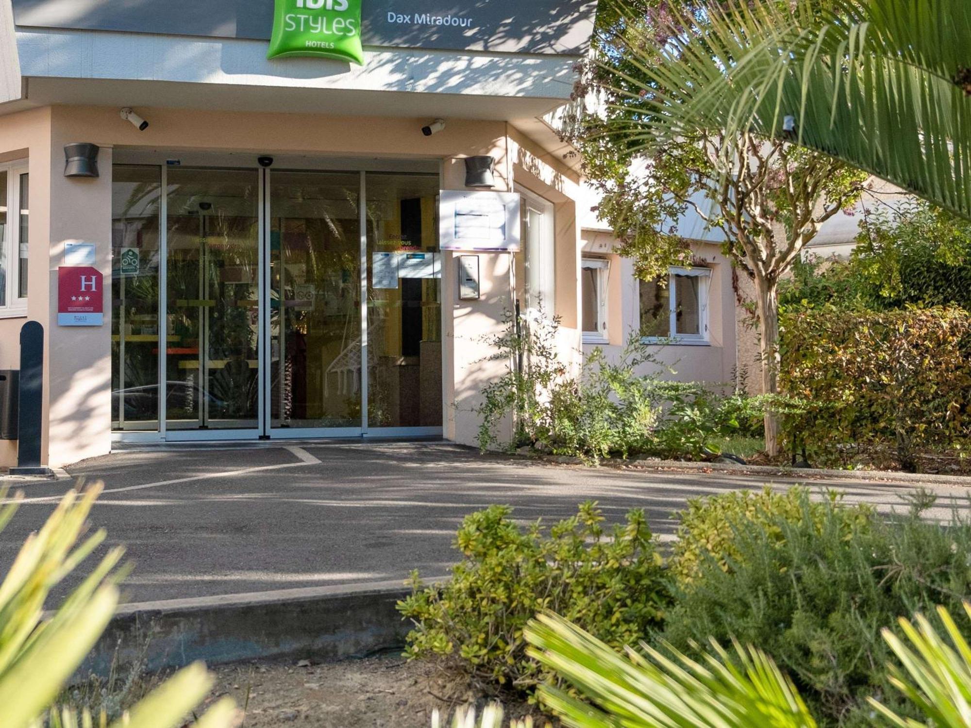 Ibis Styles Dax Centre Hotel Exterior photo
